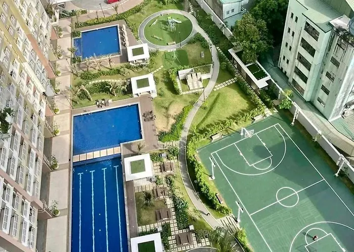 Hotel Aishie Palace